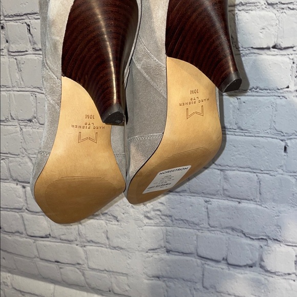 Marc Fisher Suede Heeled Boots in Taupe NWT no box Sz 10M - Picture 7 of 9